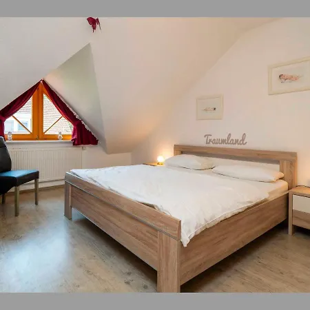 Freesenbruch -reihenhaus 8a Zingst